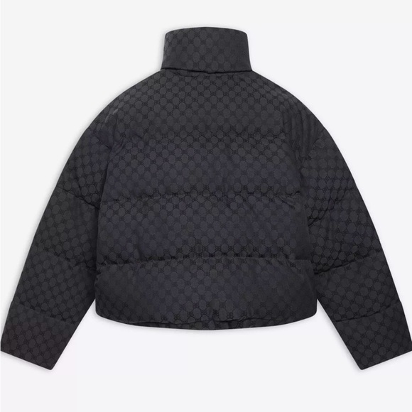 Balenciaga X Gucci Hacker Jacket
Black
Size 36 - Picture 4 of 5